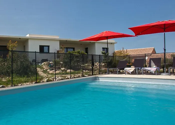 Tramontana Au Calme à 7 Min Des Plages Piscine Partagée Chauffée Bbq *